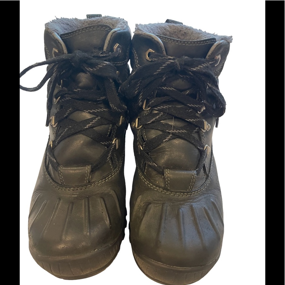 TIMBERLAND 7” BLACK WATERPROOF LACE UP BOOTS, SIZE 8